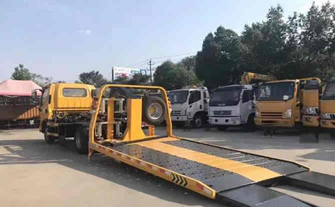 赞皇汽车中途维修案例